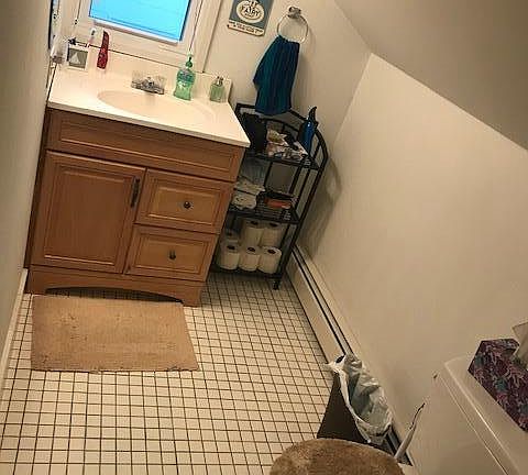 5th image of 213 Ives St APT 3