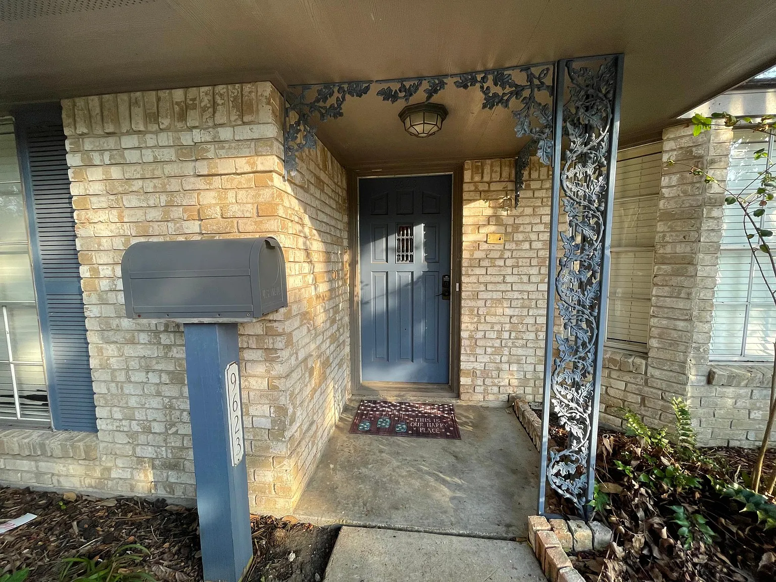 9623 Richmond Ave — Photo 3
