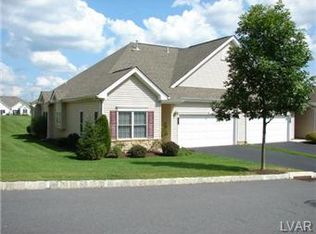 7 Kent Ln, Easton, PA 18045