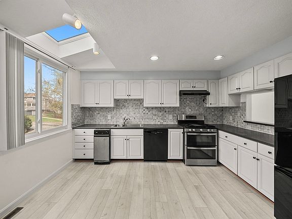 2nd image of 255 North Rd Unit 10