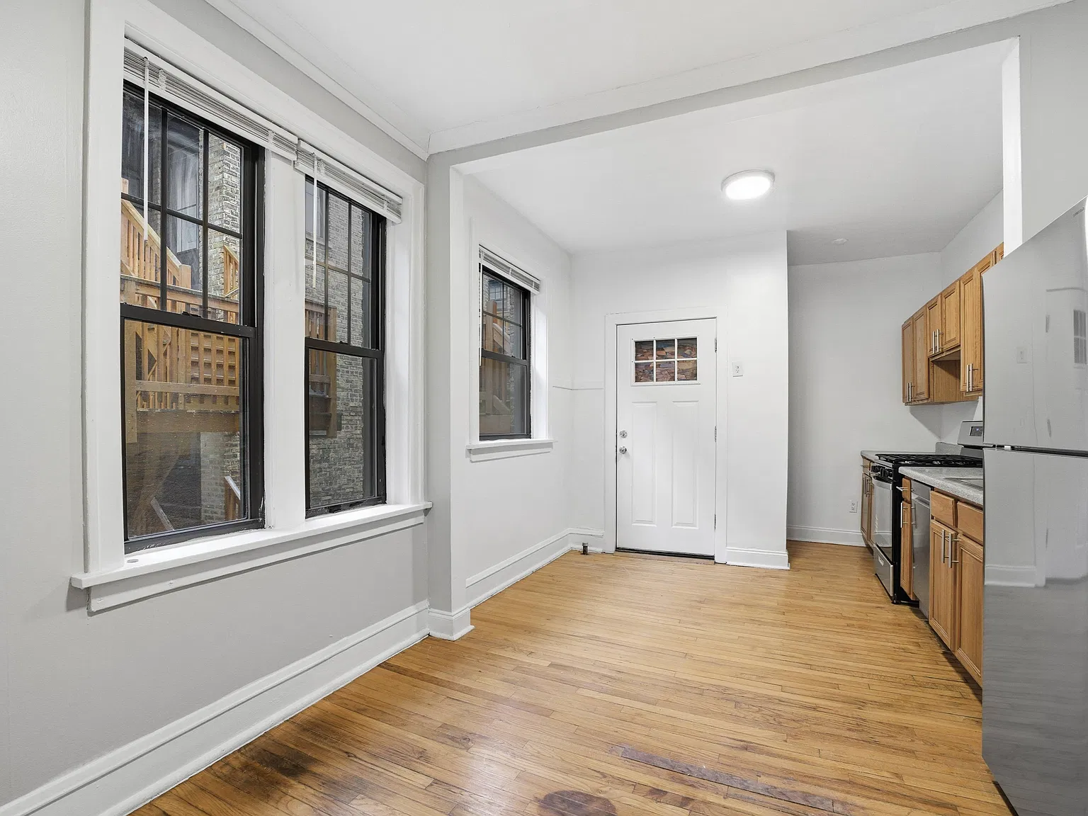 1 bed, 1.0 bath, $1,995 — Photo 4