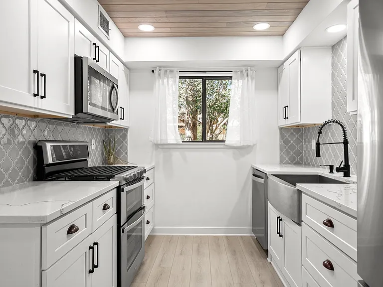 5504 Kings Hwy — Photo 11