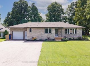 3042 Albert St, Howick, ON N0G 1V0