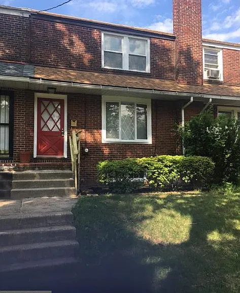 FRONT EXTERIOR