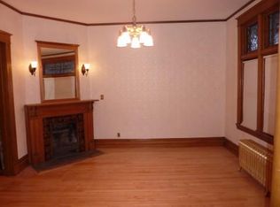 1059 Hague Ave #1, Saint Paul, MN 55104
