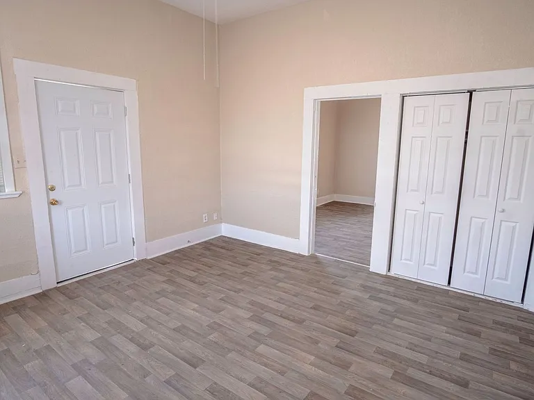 4115 S Presa — Photo 30