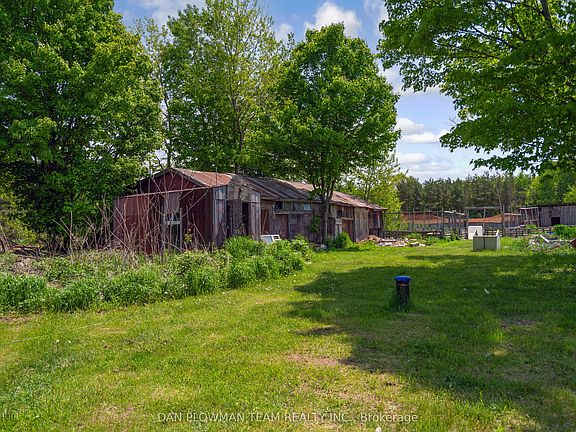 5th image of 3221 Regional Rd #20