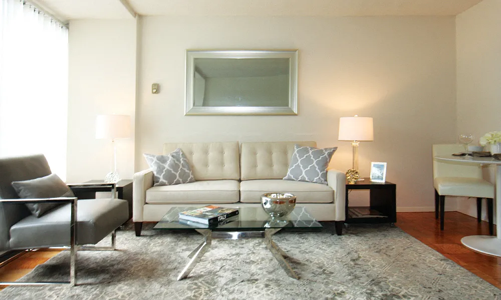 Calvert House Apartments — Photo 1