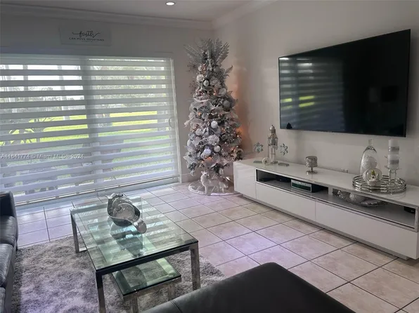 7480 Miami Lakes Dr APT G104, Miami Lakes, FL 33014