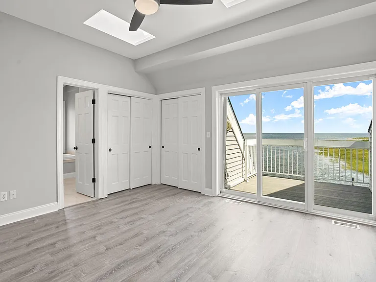 260 Breakers Ln #260 — Photo 5