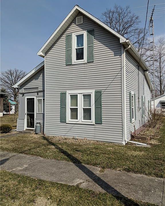 1st image of 107 S Anderson Ave