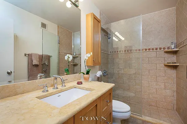 Sold by Town Residential | media 15