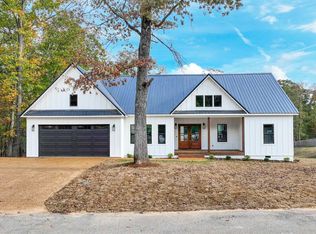 225 Rolling Hills Ln, Counce, TN 38326