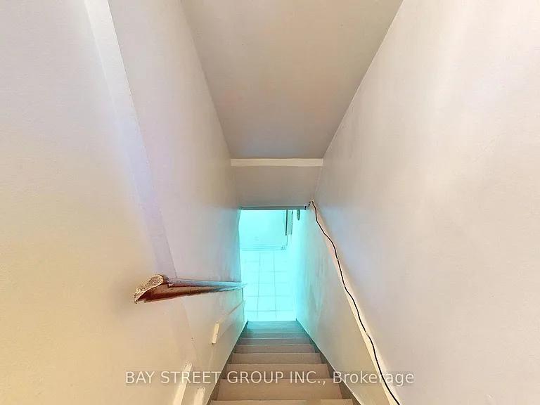 49 Pepperell Cres — Photo 19