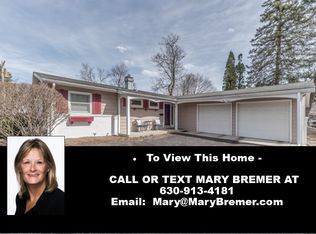 1411 Paula Ave, Wheaton, IL 60189