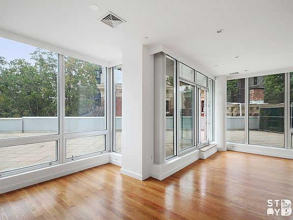 3rd image of 525 Clinton Ave APT 3N