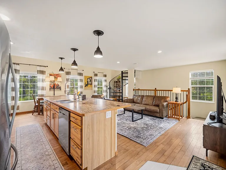 5819 W Greenwood Rd — Photo 34