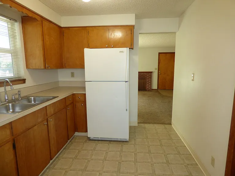 1375-1377 Franklin St NW — Photo 7