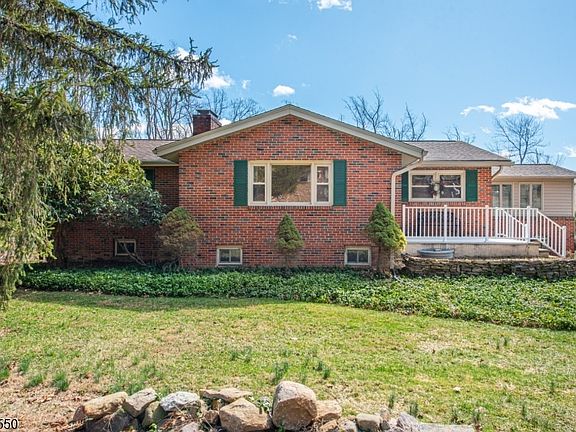 2nd image of 42 Everdale Rd