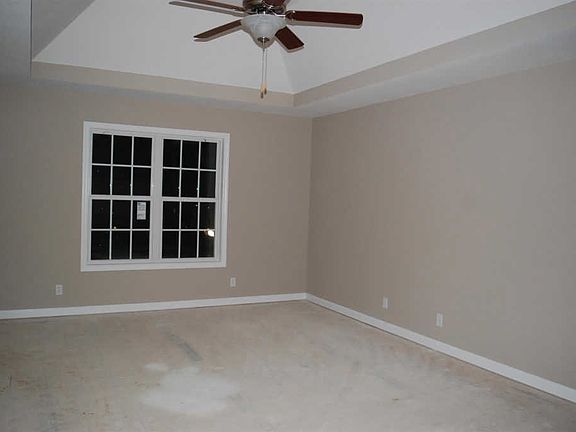 2nd image of 2 Bellamy Ln