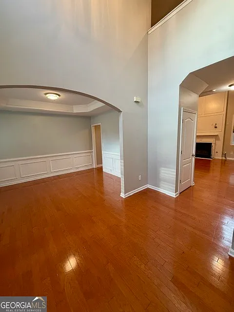 5 bed, 4.0 bath, 2612 sqft, $2,450 — Photo 4