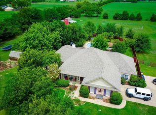 451 Brushy Creek Rd, Red Oak, TX 75154