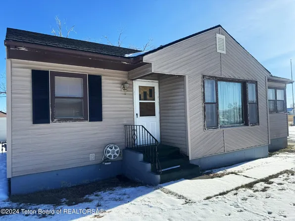11 Ball Ln, Pinedale, WY 82941