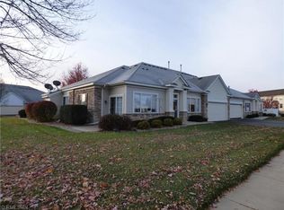 2167 Schoolmaster Dr, Chaska, MN 55318