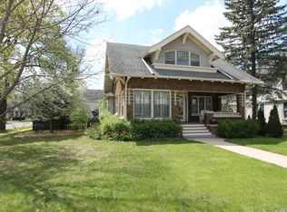 301 N Kane St, Burlington, WI 53105