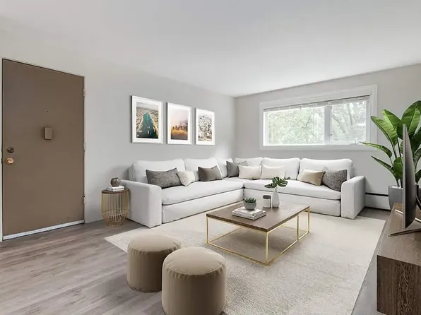 2627 Lacon St #2, Regina, SK S4N 2A5