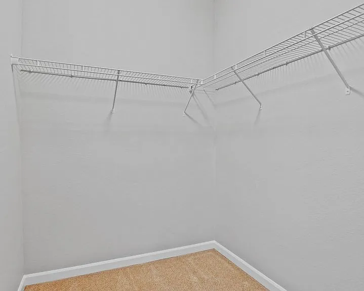Leaf Apartments — Photo 11