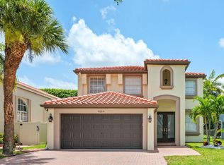 9058 Alexandra Cir, Wellington, FL 33414
