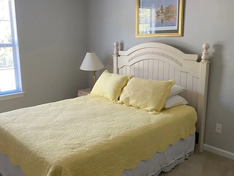 390 Pinehurst Ln #14E — Photo 13