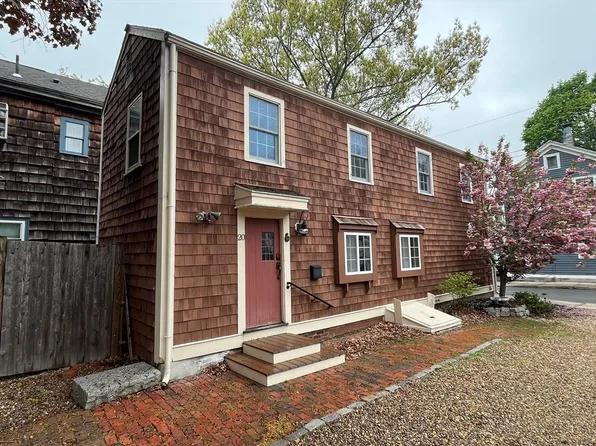 20 Turner St, Salem, MA 01970