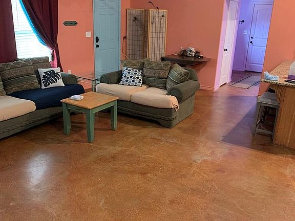 3rd image of 1024-1028 Egret Ln