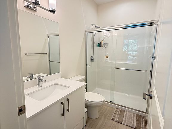 Primary bedroom insuite washroom