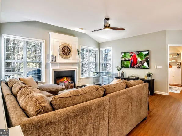 4306 Sugar Maple Dr NW, Acworth, GA 30101