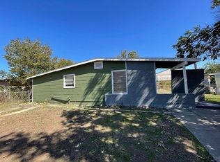114 Sandledge Dr, San Antonio, TX 78219