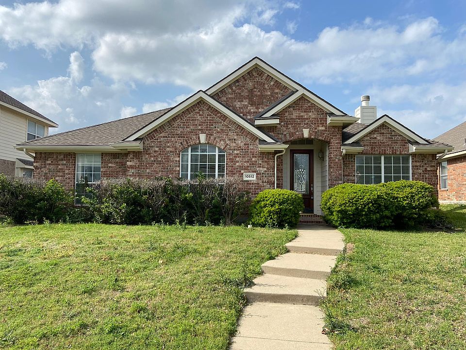 1st image of 10512 Stone Falls Ln