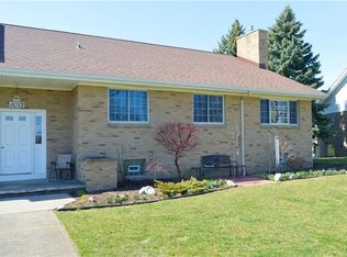 1022A Greenleaf Rd, Rochester, NY 14612