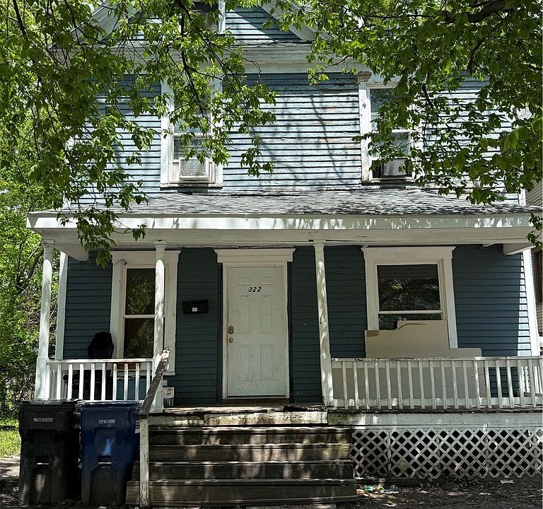 1st image of 322 W Pleasant Ave