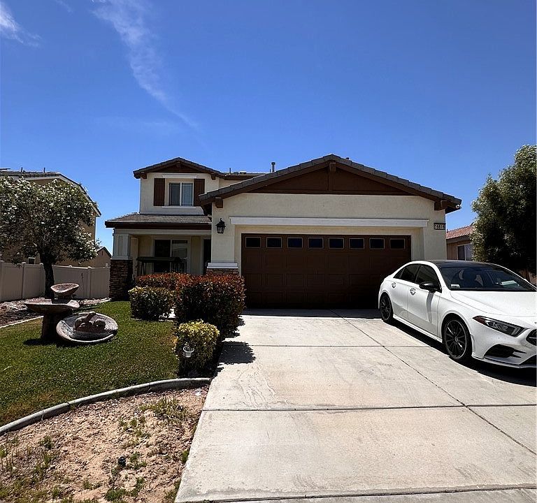1st image of 16616 Desert Star St