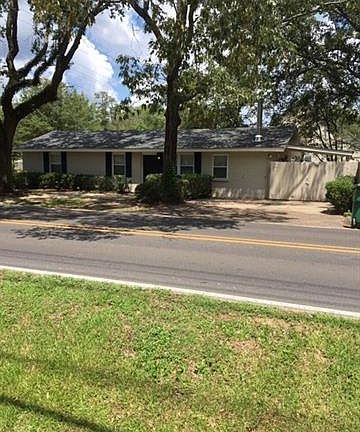 2nd image of 4141 Sharp Rd