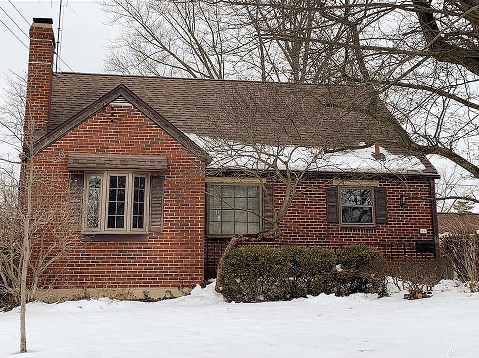 2nd image of 12 Red Bud Dr
