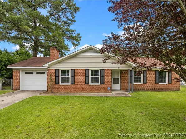 615 Wallingford Ct, Fayetteville, NC 28314
