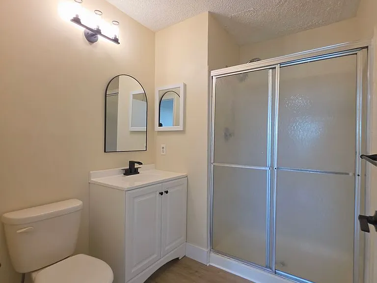 12 Amberly Ct — Photo 21