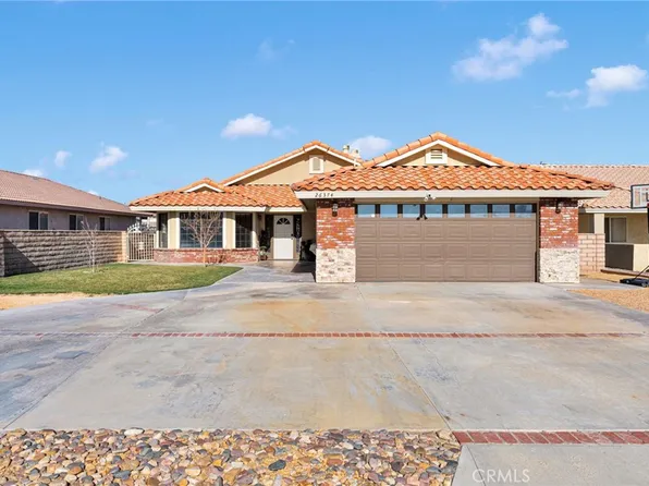 26374 Buccaneer Ln, Helendale, CA 92342