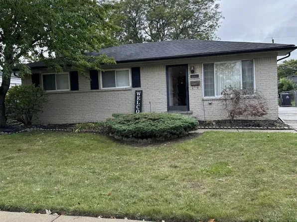 15826 Alsip St, Roseville, MI 48066
