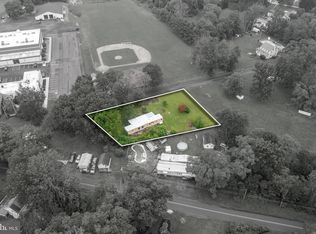 2313 Muskrat Rd, Sellersville, PA 18960