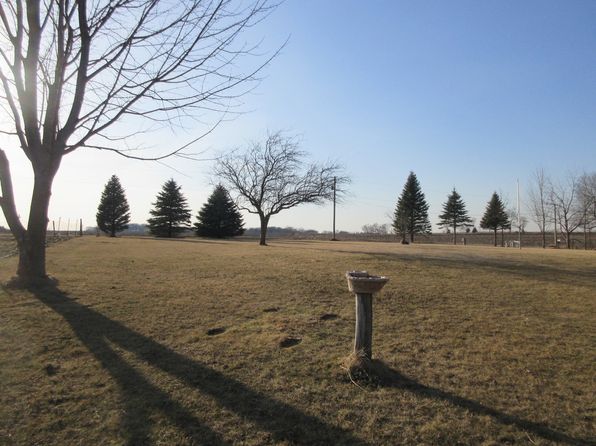 22340 Blue Goose Rd, Chadwick, IL 61014